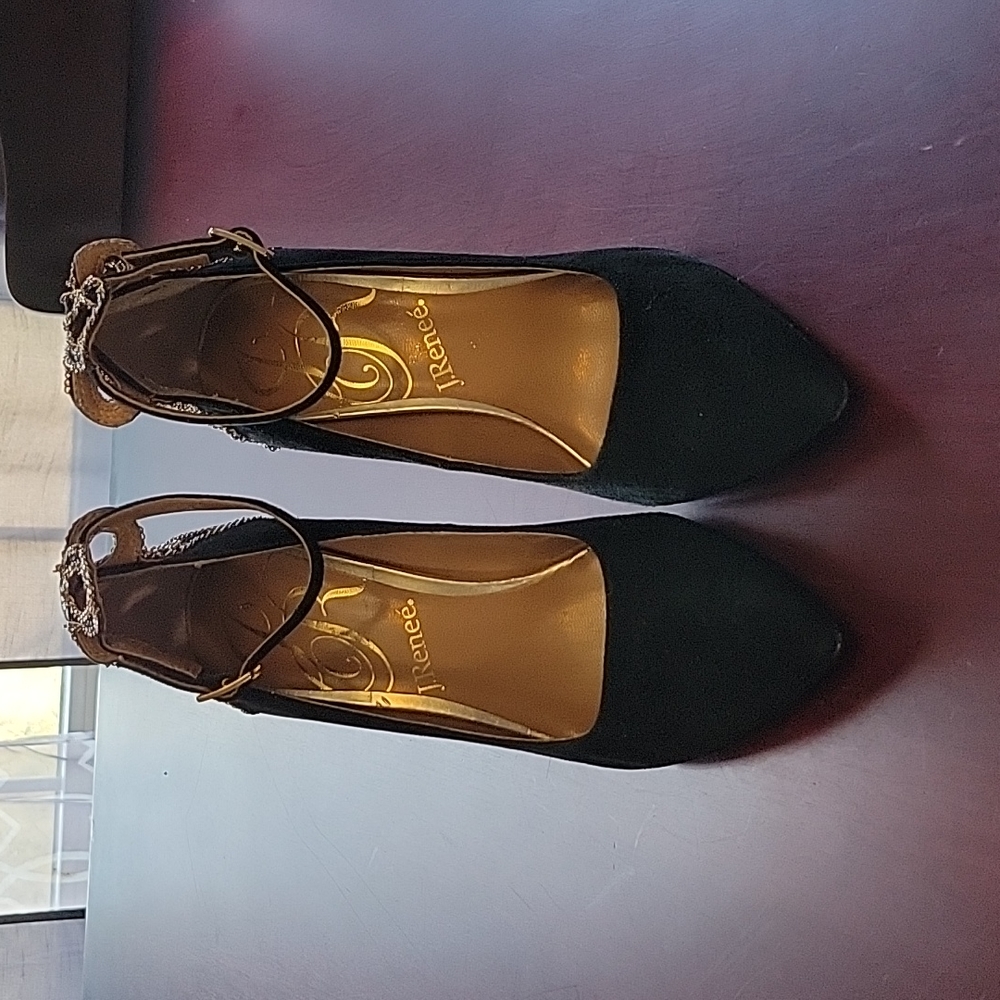 J. Reneé Black High Heel Shoes Size 7M Used